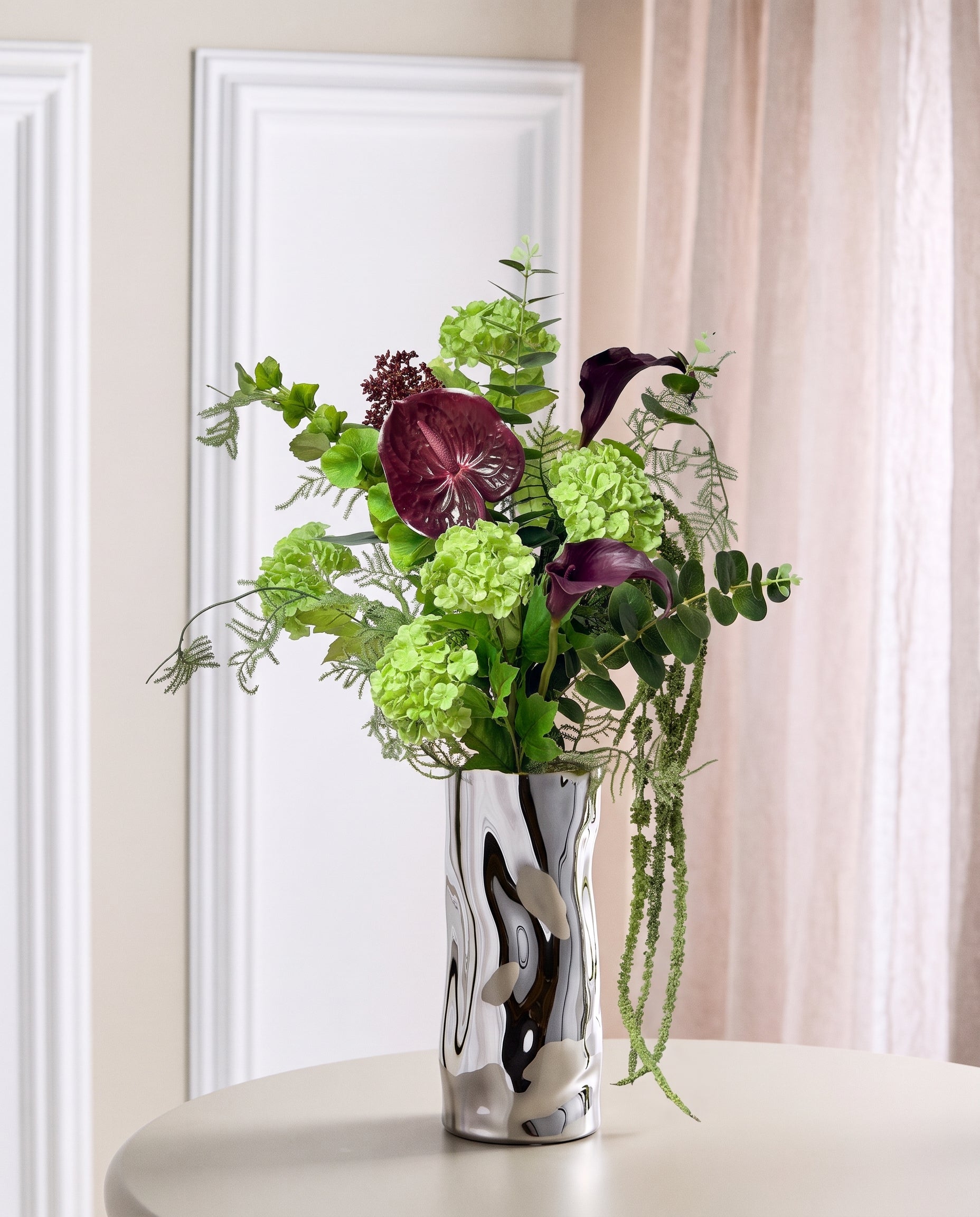 Blooming Bordeaux Bouquet